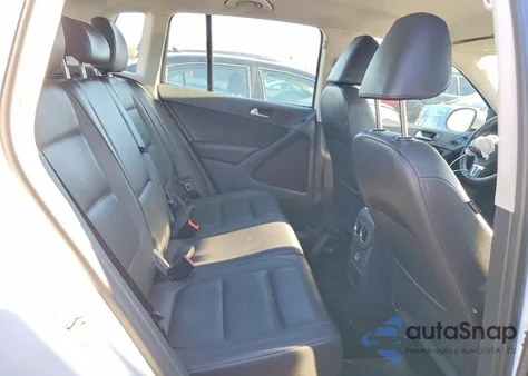 2016 Volkswagen Tiguan S z USA, uszkodzony, nr VIN WVGAV7AX8GW573709